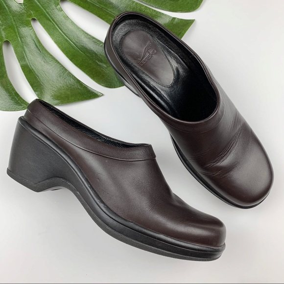dansko 40 in us
